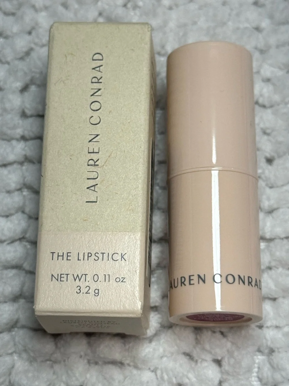Lauren Conrad The Lipstick Dahlia 0.11 oz / 3.2 g Discontinued NIB